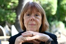 남편이 약 먹여 男50명에 성폭행…이 여성 훈장 받는다, 왜