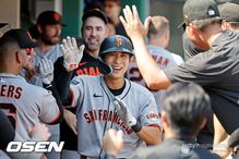 이정후 김하성 재회