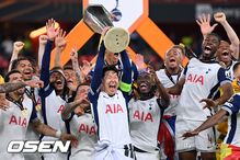 “손흥민 떠났는데 후원을 왜 해?’ 토트넘, 메인 후원사 떠났다…1000억 원 포기, 아시아시장 효과 없어