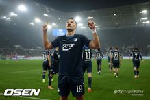 호펜하임 대 묀헨글라트바흐 경기 관련 이미지