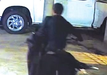 전기자전거를 훔쳐가는 범인. [ABC7 캡처]