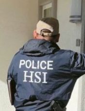 국토안보수사국(HSI) 북가주 지부가 지난달 11일 공식 엑스(X)에 비시민권자 투표 의혹을 조사하겠다며 요원들의 가정방문 사진을 공개했다.