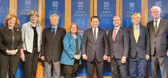 코리아소사이어티와 한국 포스코 관계자들이 에너지 안보와 인공지능에 대한 주제로 토론회를 개최했다. [코리아소사이어티 제공]