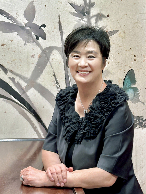 오픈뱅크 이사장에 취임하는 민 김 행장이 포부를 밝혔다. 박낙희 기자