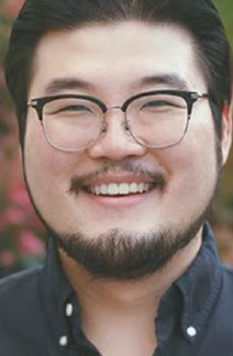 바리톤 손형진.