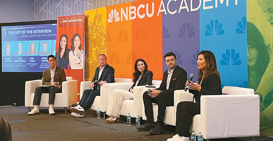 지난달 31일 워싱턴주 시애틀에서 열린 ‘2025 AAJA 연례 컨벤션’ 중 진행된 NBC 교육 세션 강사로 나선 비비안 김(맨 오른쪽) NBC 시니어 수퍼바이징 프로듀서가 발언 중이다. 이날 한인인 은양(오른쪽) NBC 워싱턴 앵커도 함께 강사로 나섰다. 김경준 기자