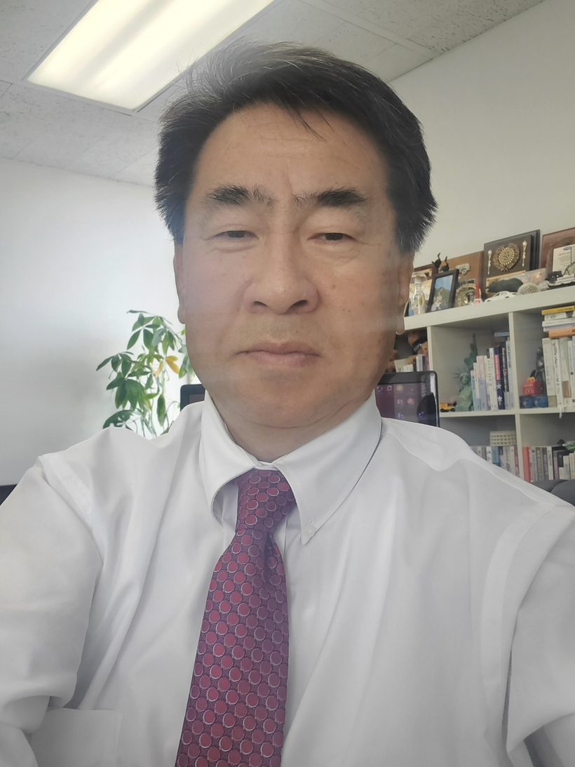 보험에 관한 맞춤형 해법을 제시하는 리버티 파크 보험 마케팅의 제이 박 대표. 