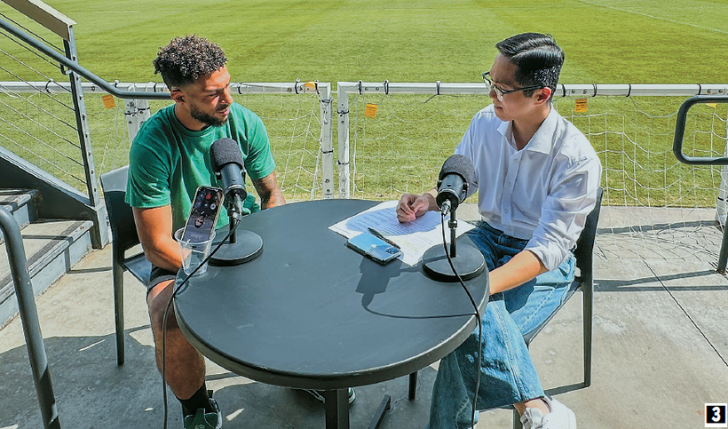 부앙가 선수가 3일 LAFC 퍼포먼스 센터에서 본지 김경준 기자와 단독 인터뷰를 하고 있다. 김상진 기자