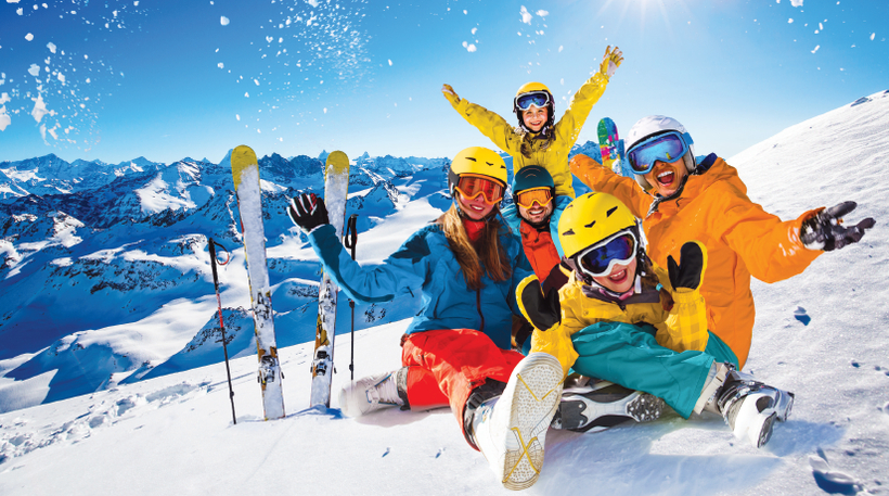 추수감사절에 스키 시즌 패스를 선물하면 자녀들도 좋아하고 온 가족이 스키를 즐긴다면 함께 추억도 쌓을 수 있어 특별한 선물이 될 수 있다.