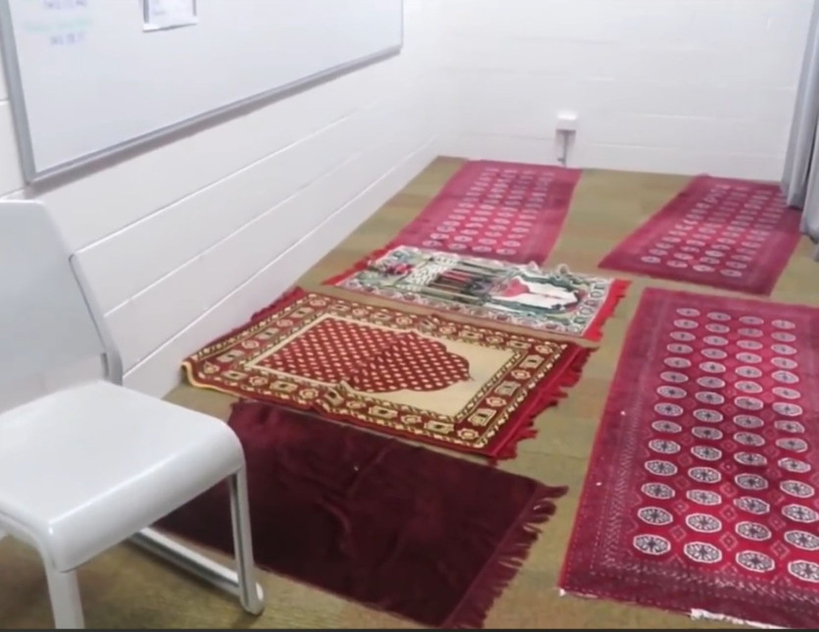 [Youtube @Samantha J Boyle]