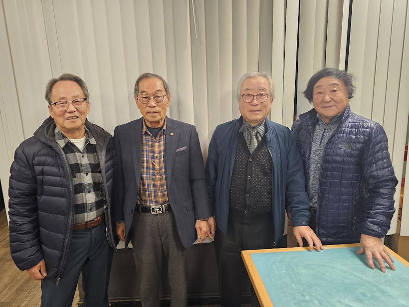 워싱턴 공군전우회는 다음 달 말에 정기총회를 갖고 신임회장을 선출하기로 했다.