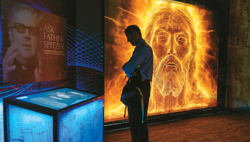 오렌지카운티 크라이스트 대성당에서 열린 몰입형 전시 '토리노 수의 체험전'. [알렌 샤벤/ LA타임스]