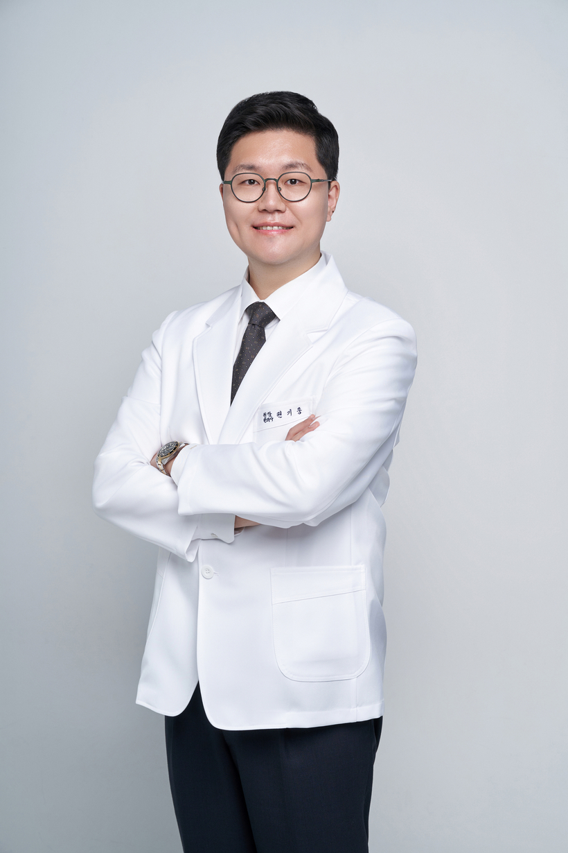 권한의원 권기중 대표원장. [메디컬아시아운영위원회]            