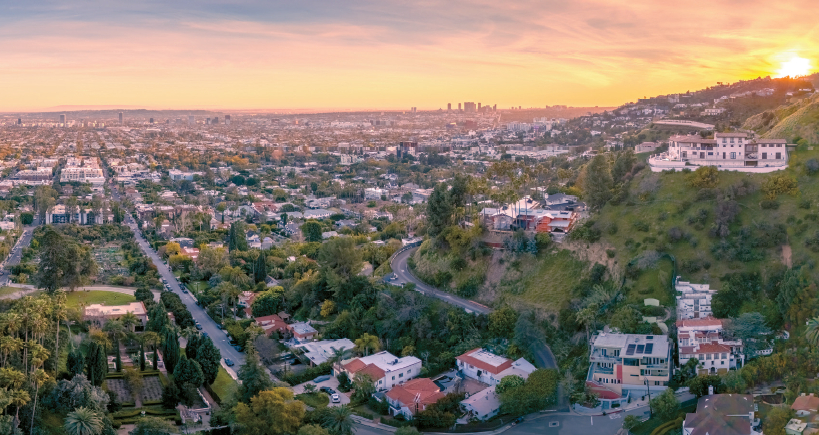 내년 임금 상승률이 집값 상승률을 앞지르며 주택 구매력이 조금씩 높아질 것으로 보인다. 사진은 LA시 전경.
