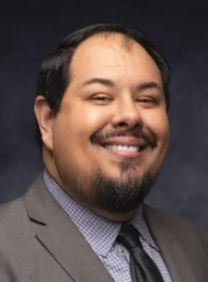 크리스토퍼 베세라 브레아-올린다 통합교육구 교육위원