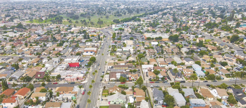 집을 사고 5년을 거주하면 초기 비용을 회수한다는 5년 법칙이 깨지고 있다는 주장이 나오고 있다? 각종 비용 상승으로 10년은 지나야 손익분기점이 된다는 것이다. 사진은 LA의 주택가.
