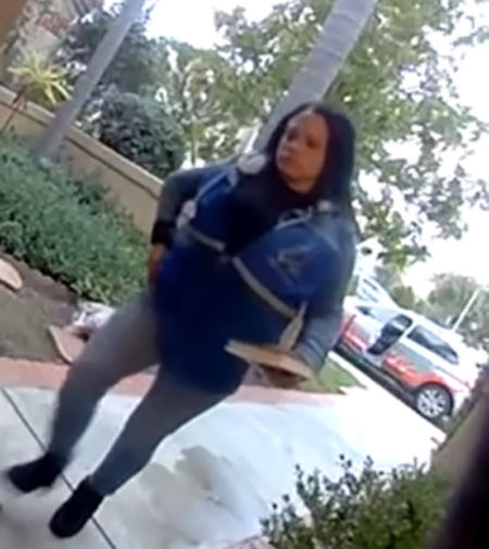 성경을 든 용의자. [어바인 경찰국 페이스북] 