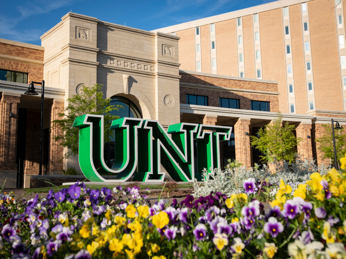 UNT