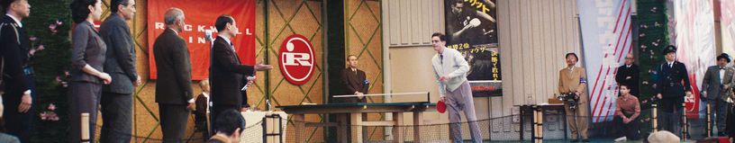 '마티 슈프림'은 1950년대 뉴욕을 배경으로 변두리 체육관과 지하 공간에서 생계를 이어가는 사람들의 세계다. 질서보다 속임수에 익숙한 인물 마티 마우저(티모시 샬라메)가 그 중심에 있다. [A24]