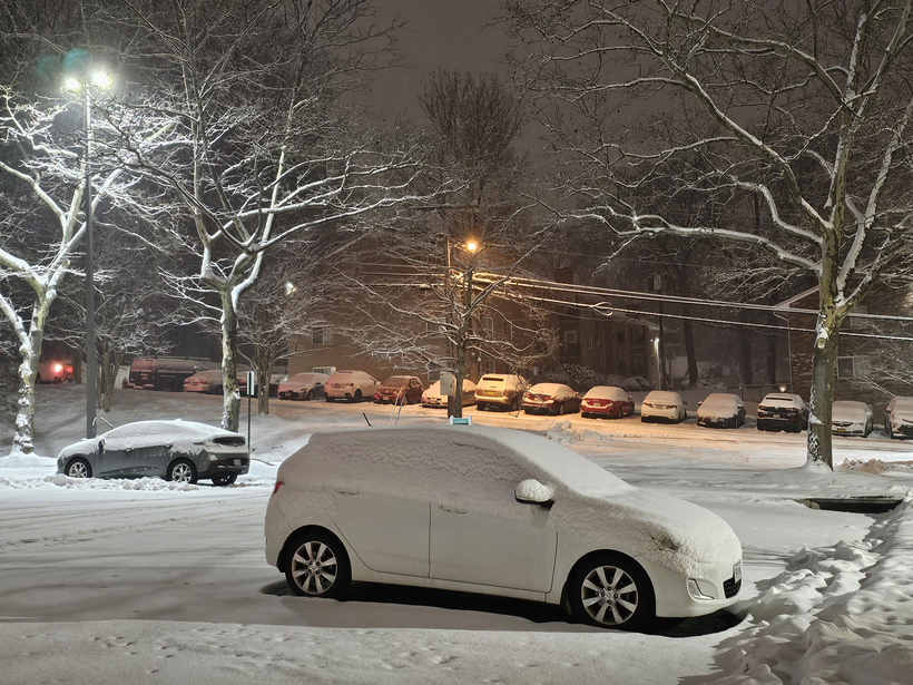 겨울 폭풍 관련 교통 문제로 메릴랜드에서는 800여건의 신고가 접수됐다.