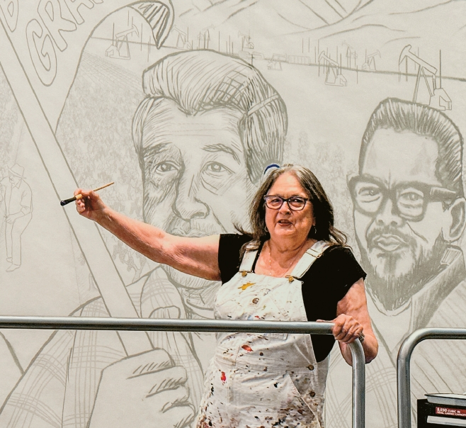 500만 달러 횡령 의혹을 받는 주디 바카가 2023년 ‘더 그레이트 월 오브 로스앤젤레스’ 벽화 작업에 참여하고 있다.  김상진 기자