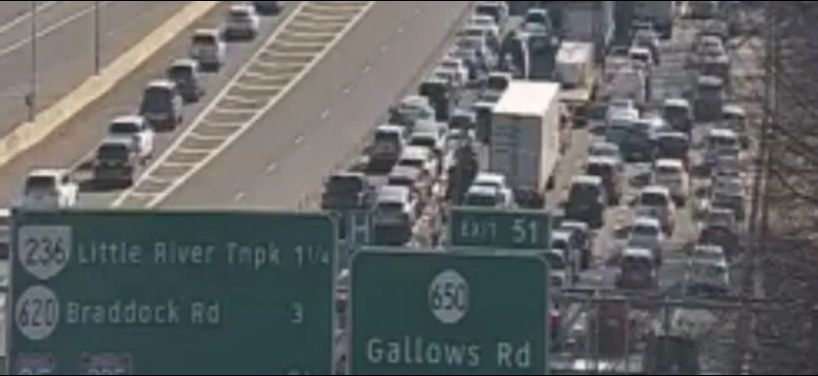 1일 발생한 애난데일 인근 I-495 칼부림 및 총격 사건 이후 교통상황.(버지니아 교통부 제공 스크린 샷)