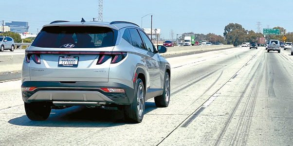 주행 중 돌발 급제동 현상으로 집단소송이 제기된 현대차 투싼 SUV. 박낙희 기자