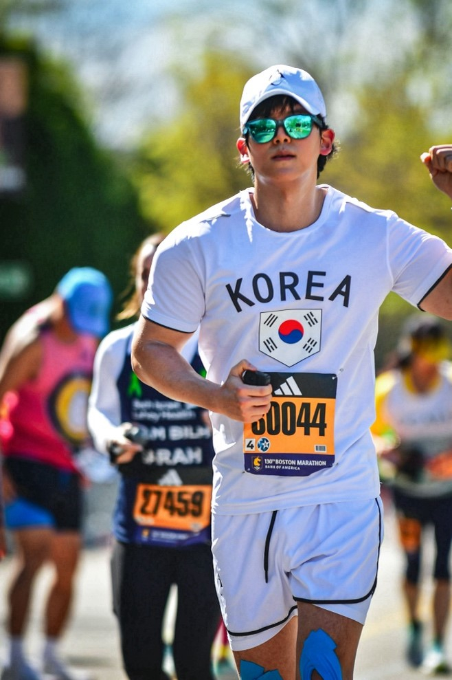 [Ashton Choi (최상현)]