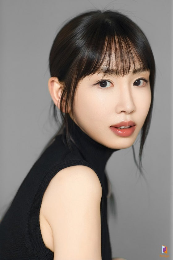 [배우 강예원]