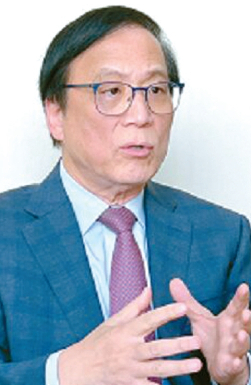 강석희.