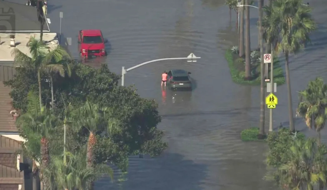 Newport Beach flooding