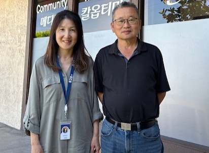 패밀리 투 패밀리 프로그램을 진행할 KCS의 김광호(오른쪽) 디렉터와 배주은 상담사. [KCS 제공]