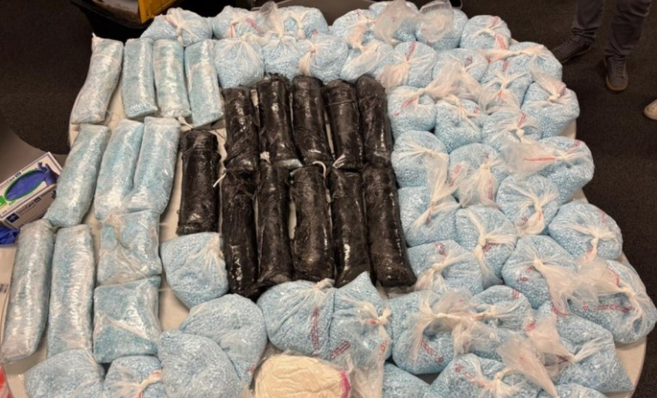 DEA가 압수한 불법약물. [DEA 제공]