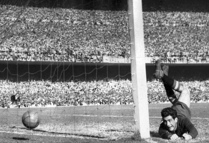 브라질이 우루과이에 1-2로 패한 ‘마라카낭의 비극’.