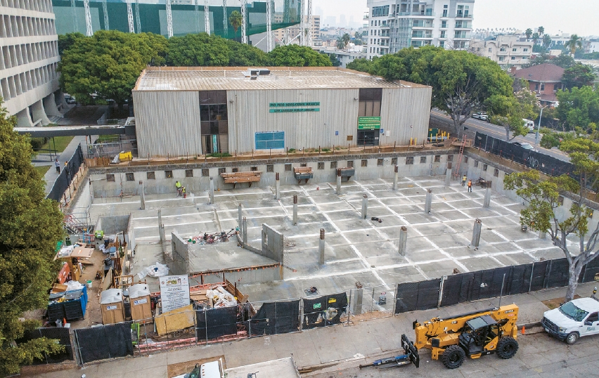 LA 한인타운 피오피코 공원 부지의 지하 주차장 조성 공사가 한창이다. 김상진 기자