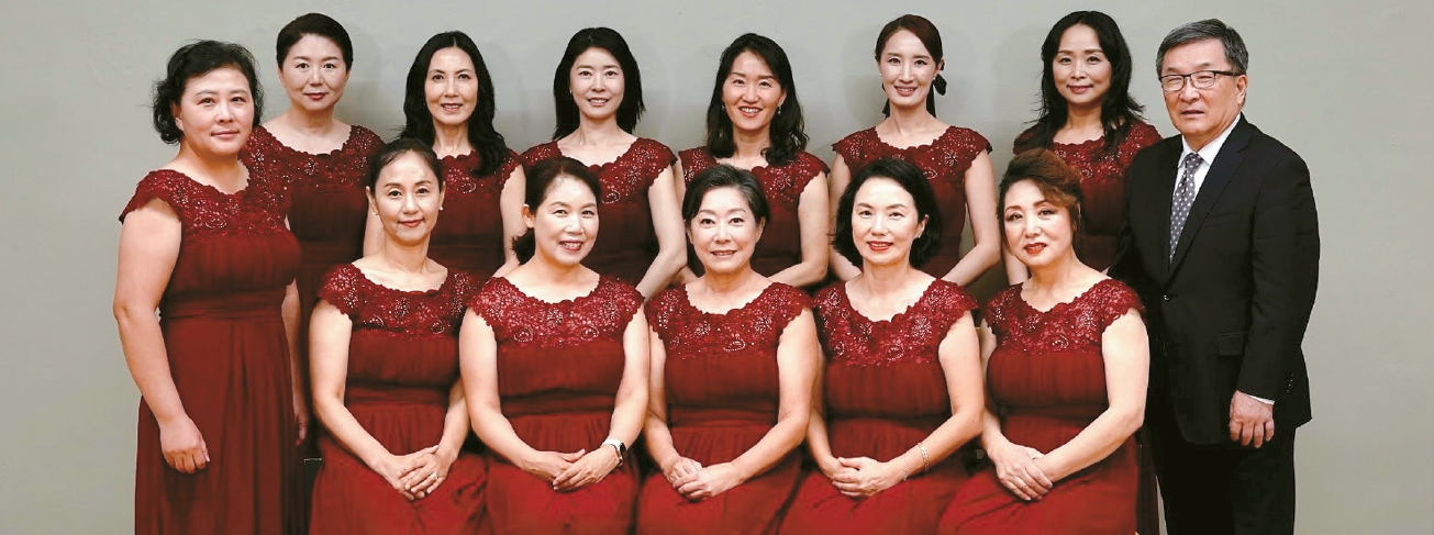 갈보리장로교회 창립 37주년 기념 연주회 겸 첫 정기공연을 갖게 된 '로뎀 여성앙상블' 단원들의 모습. [로뎀 여성앙상블 제공]