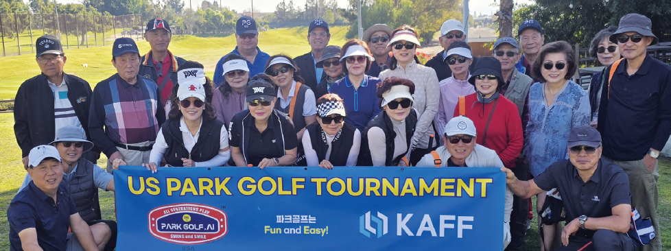 지난 25일 열린 대회에 참가한 한인들이 기념촬영을 하고 있다. [USA 파크골프 제공]