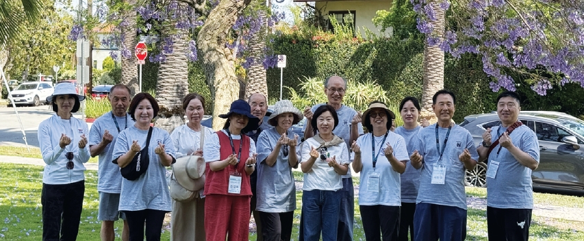 하트스마일명상 집중 교육 프로그램의 참가자들. [하트스마일명상 제공]