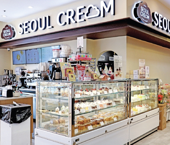 H마트의 신규 베이커리 브랜드 ‘서울 크림(Seoul Cream)’이  뉴저지 포트리점에 문을 열었다.   [사진 BK Franchise]